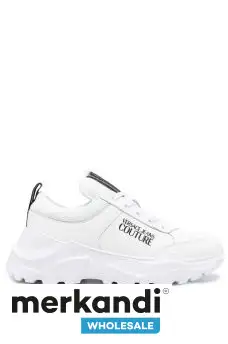 VERSACE JEANS COUTURE: chanclas y zapatos desde 32 €